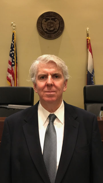 photo of James Dowd, 2017-2018 chief judge of Missouri Court of Apeals, Eastern District