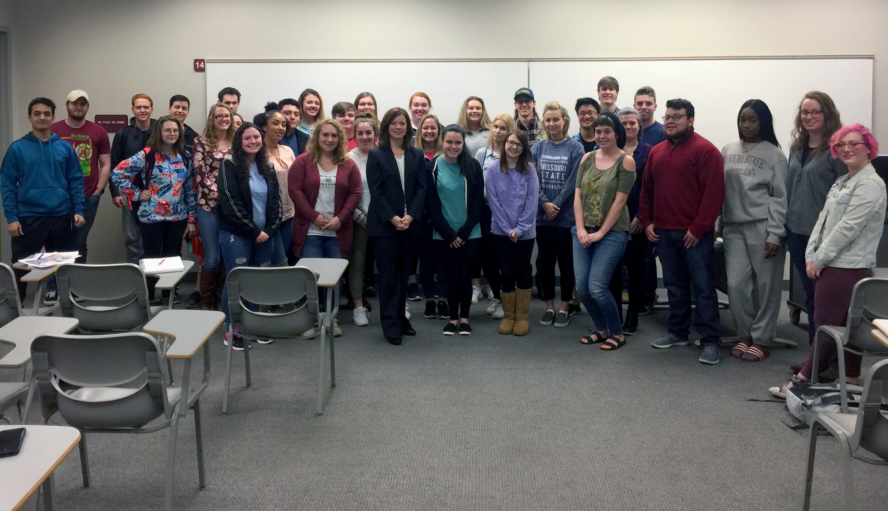 photo of Greene County Associate Circuit Judge Becky Borthwick meeting with MSU Criminal Law & the Courts class in February 2019