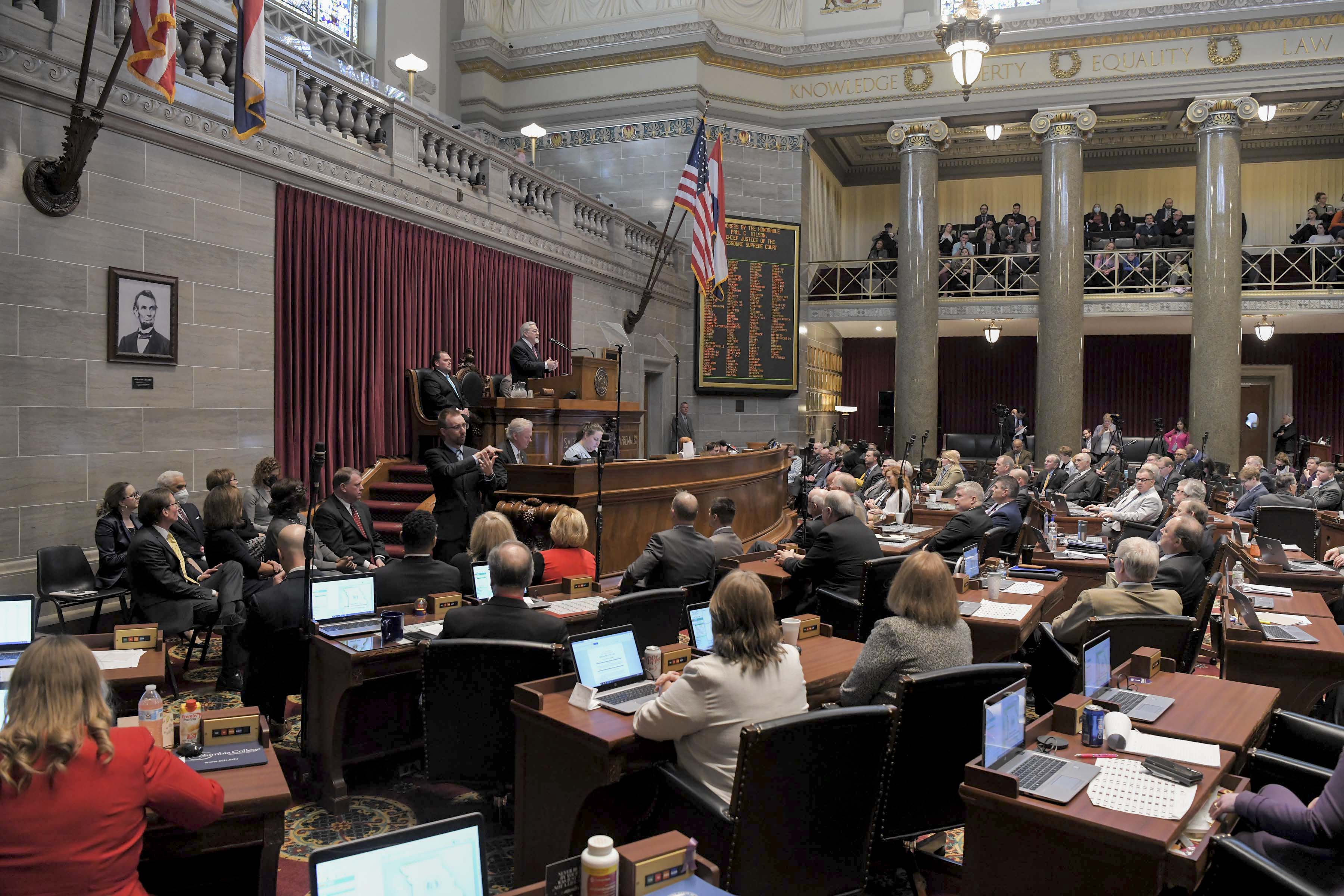 2022 - CJ Wilson delivers SOJ to joint session 719