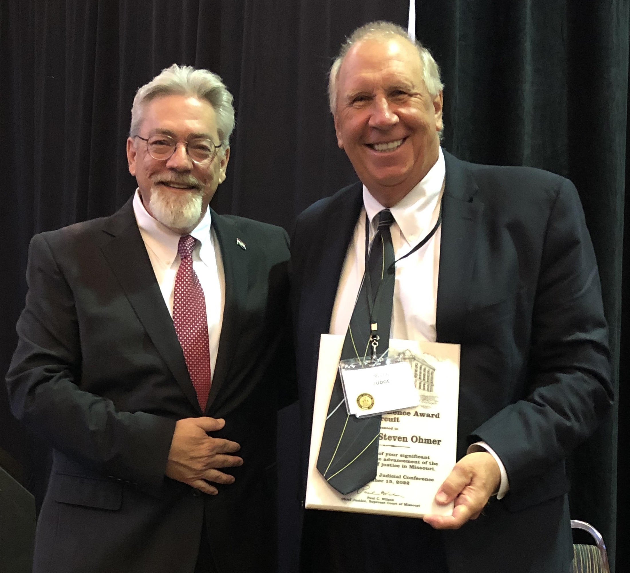Judge Steve Ohmer receives chief justice's 2022 circuit judge award