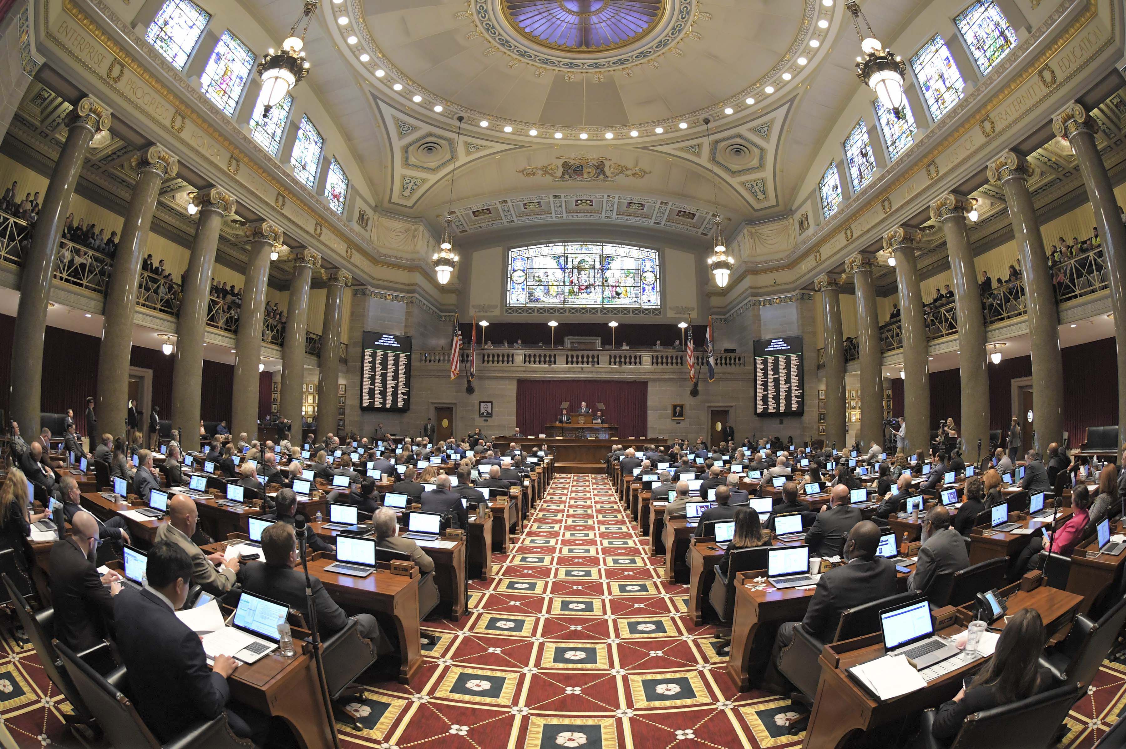 2023-House-chamber-during-SOJ-020823-0532