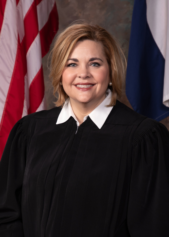 Judge Kelly Broniec's official portrait