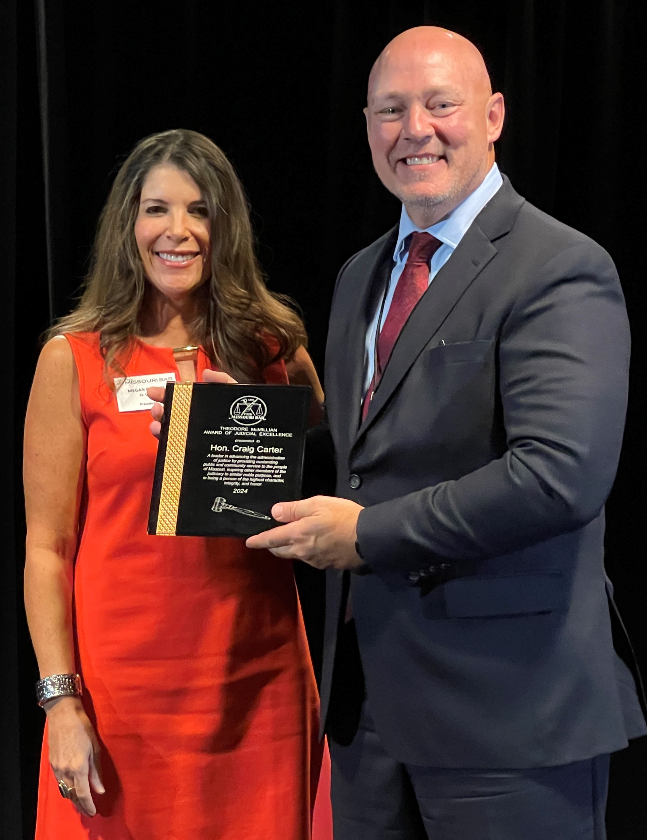 2024-Megan-Phillips-McMillianAward-to-J-Craig-Carter-c