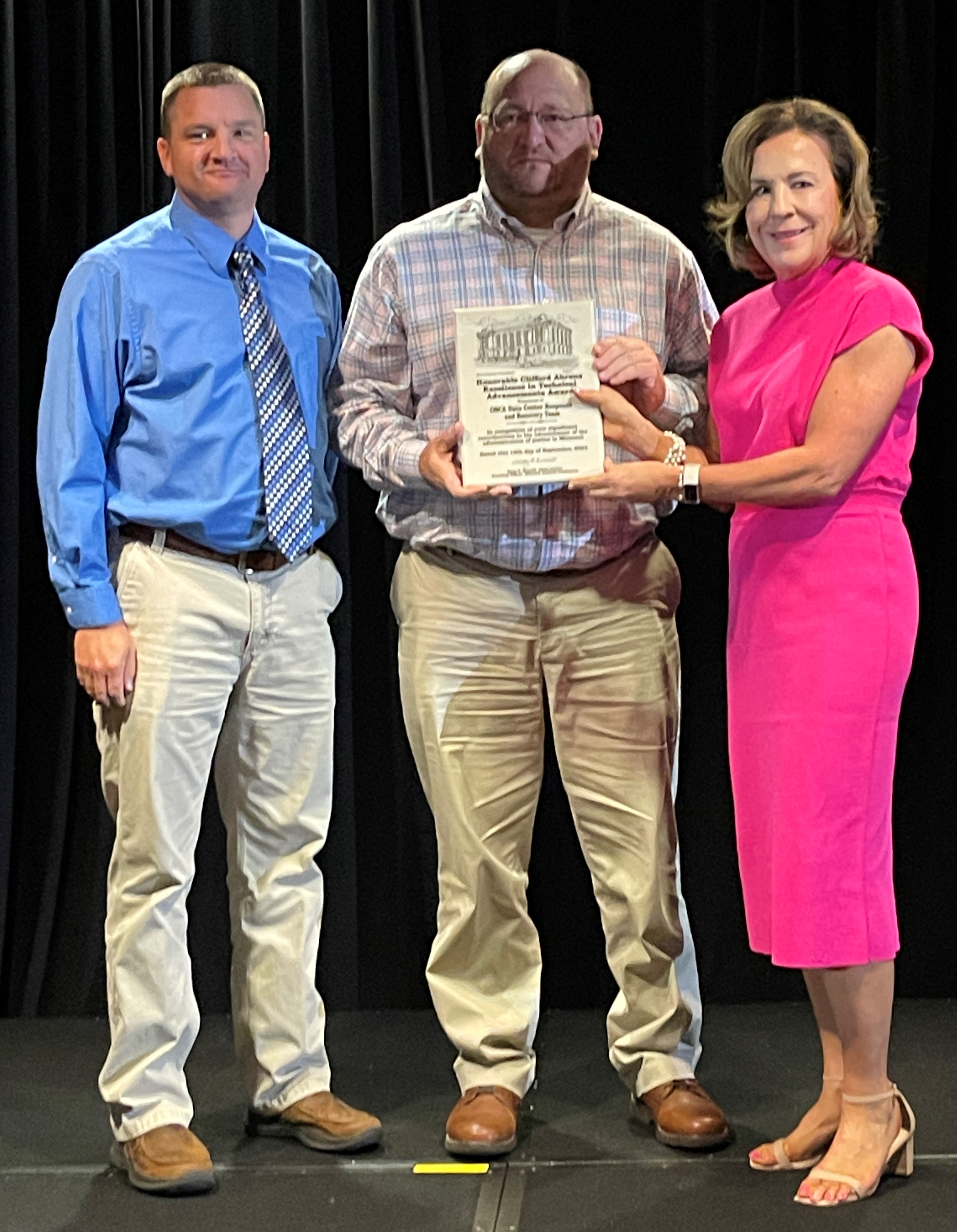 2024-Paul-Strope-Matt-Brandes-AhrensAward-from-CJ-Russell-c