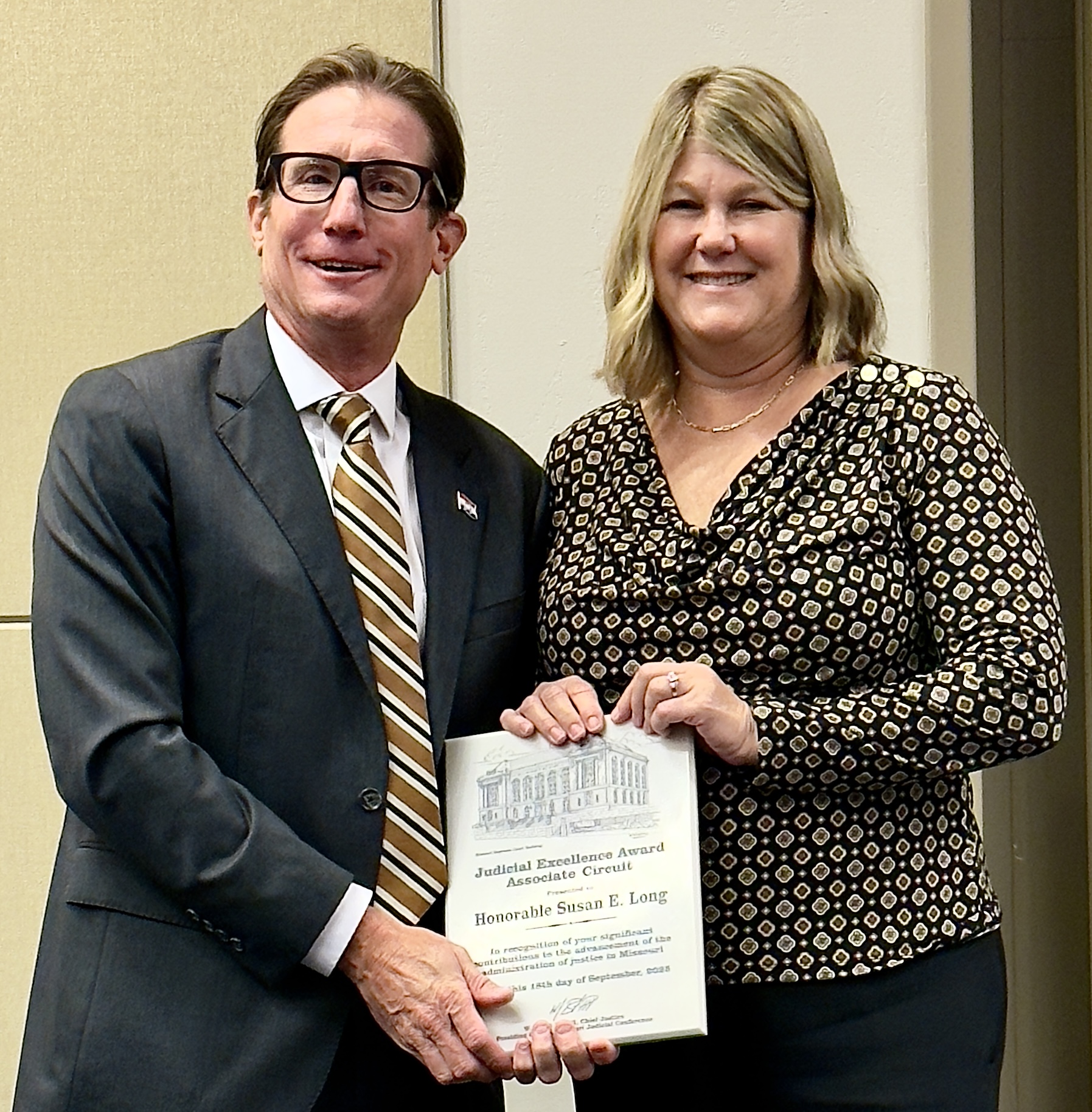 2025ChiefJusticeAwards-JudgeSusanLong